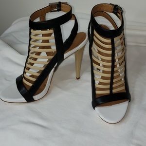 Calvin Klein Woman heels